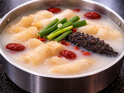 花膠魚肚海參鍋